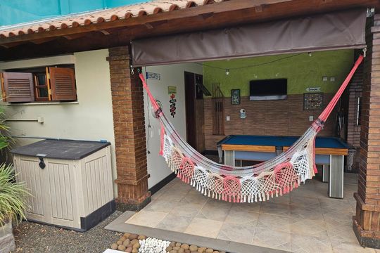 Espaço Gourmet de casa à venda com 4 quartos, 224m² em Partenon, Porto Alegre