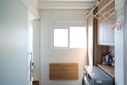 Área de serviço de apartamento à venda com 2 quartos, 70m² em Fundação, São Caetano do Sul