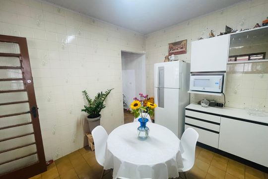 Cozinha de casa à venda com 5 quartos, 158m² em Vila Alianca, Guarulhos