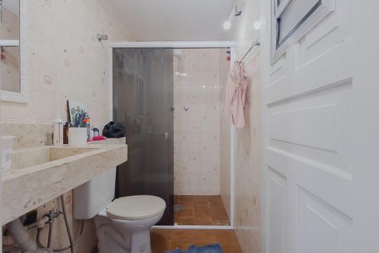 Banheiro Social de casa para alugar com 1 quarto, 60m² em Pinheiros, São Paulo
