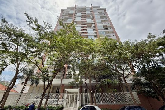 Fachada de apartamento à venda com 3 quartos, 146m² em Vila Cordeiro, São Paulo