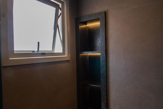 Banheiro da Suíte de apartamento para alugar com 1 quarto, 40m² em Cambuí, Campinas