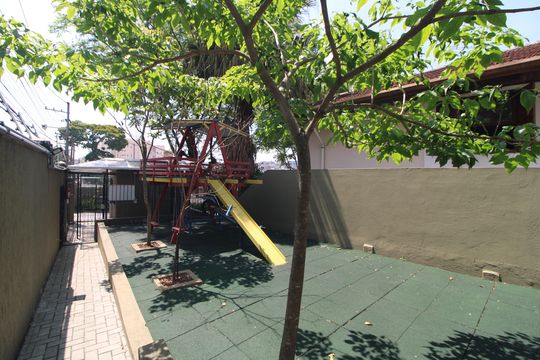 Área comum de casa de condomínio à venda com 4 quartos, 130m² em Pedreira, São Paulo