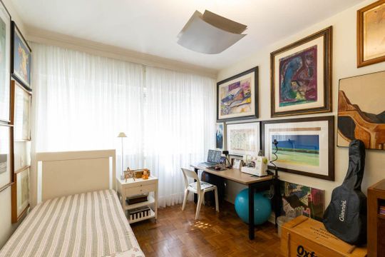 Quarto 3 de apartamento à venda com 3 quartos, 156m² em Higienópolis, São Paulo
