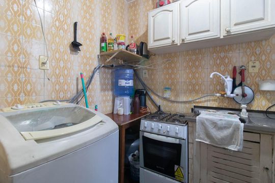 Cozinha e Área de Serviço de apartamento para alugar com 1 quarto, 36m² em Glória, Porto Alegre