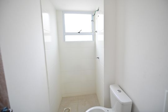 Banheiro Social de apartamento para alugar com 2 quartos, 42m² em Lorena Park, Goiânia