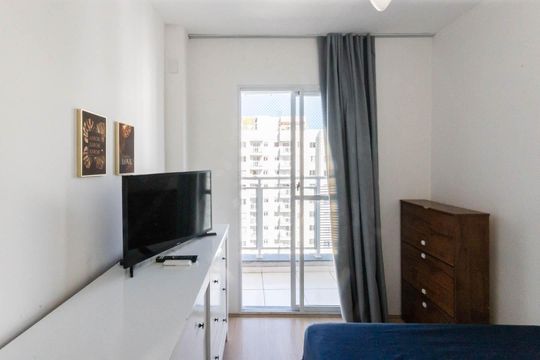 Suíte de apartamento para alugar com 2 quartos, 51m² em Santo Cristo, Rio de Janeiro