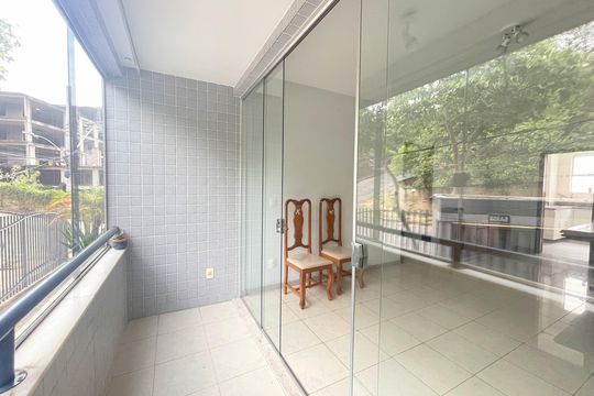 Varanda Sala de apartamento à venda com 4 quartos, 160m² em São Luiz, Belo Horizonte