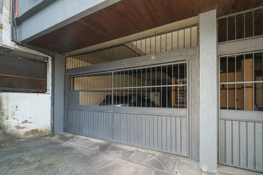 Garagem de apartamento à venda com 1 quarto, 87m² em Boa Vista, Porto Alegre