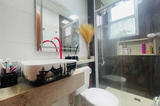 Banheiro de apartamento para alugar com 2 quartos, 44m² em Cidade Parque Brasilia, Guarulhos