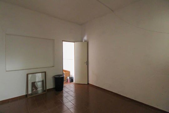 Quarto de Serviço de casa para alugar com 6 quartos, 300m² em Chácara Mafalda, São Paulo