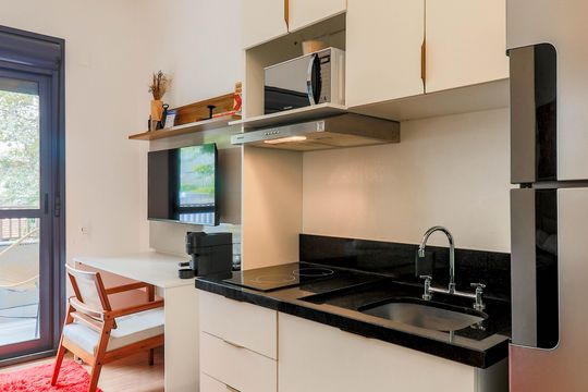 Cozinha de kitnet/studio à venda com 1 quarto, 27m² em Campo Belo, São Paulo