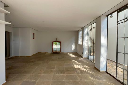 Área comum de casa à venda com 4 quartos, 400m² em Vila Madalena, São Paulo