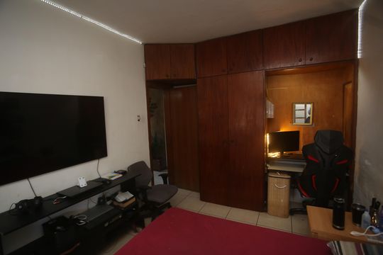Quarto 1 de casa para alugar com 4 quartos, 360m² em Incofindência, Belo Horizonte