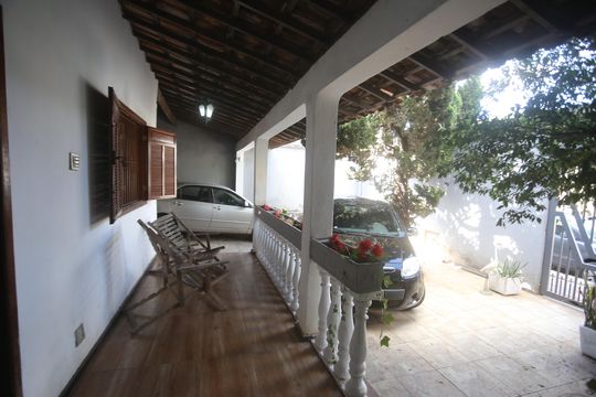 Área comum de casa para alugar com 4 quartos, 360m² em Incofindência, Belo Horizonte