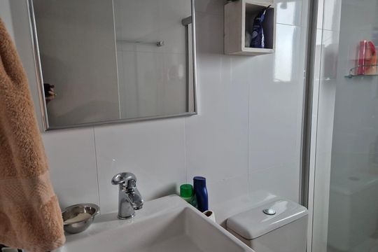 Banheiro de apartamento à venda com 3 quartos, 92m² em Rebouças, Curitiba