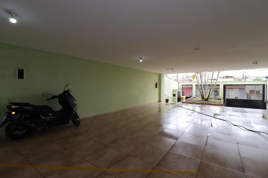 Garagem de apartamento à venda com 2 quartos, 56m² em Parque Oratório, Santo André
