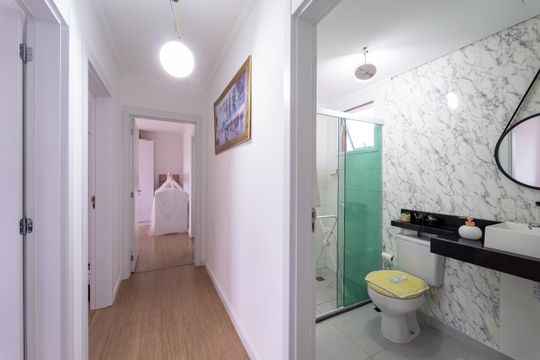 Corredor de apartamento à venda com 3 quartos, 83m² em Medeiros, Jundiaí