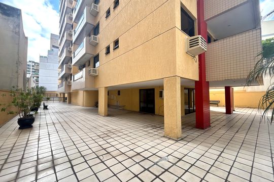Área comum de apartamento para alugar com 1 quarto, 38m² em Botafogo, Rio de Janeiro