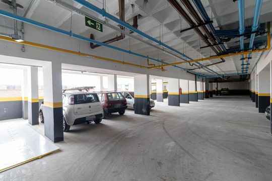 Área Comum - Garagem    de apartamento à venda com 2 quartos, 48m² em Vila Ré, São Paulo