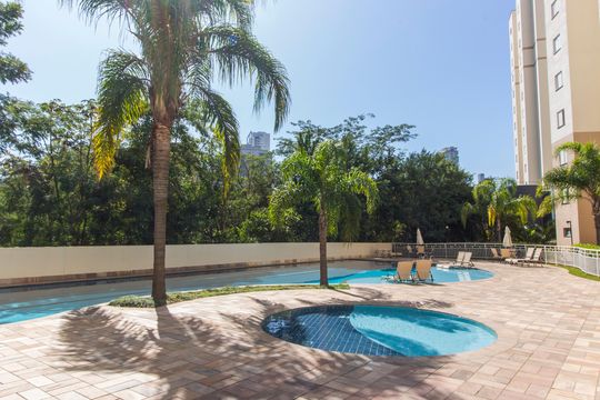 Área comum - Piscina de apartamento à venda com 2 quartos, 72m² em Jardim Tupanci, Barueri