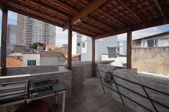 Churrasqueira de casa à venda com 5 quartos, 240m² em Parque Vitoria, São Paulo