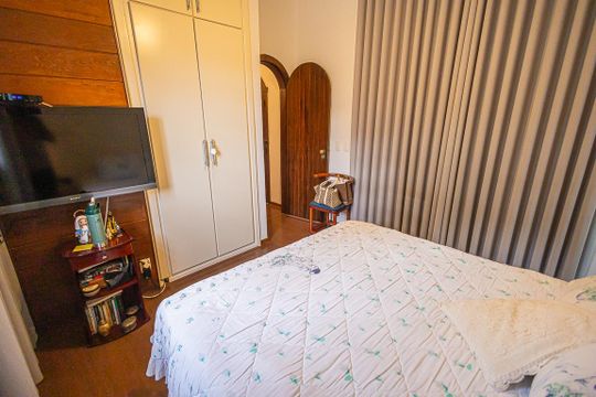 Suíte 2 de casa à venda com 6 quartos, 1100m² em Bandeirantes (pampulha), Belo Horizonte