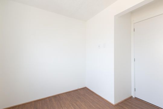 Quarto 1 de apartamento para alugar com 2 quartos, 35m² em Vila Carmosina, São Paulo