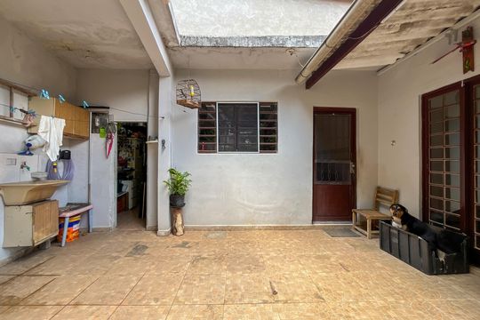 Quintal de casa à venda com 4 quartos, 305m² em Vila Pereira Barreto, São Paulo
