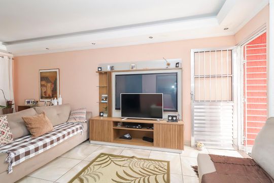 Casa 01 - Sala de casa à venda com 5 quartos, 120m² em Cidade São Miguel, São Paulo