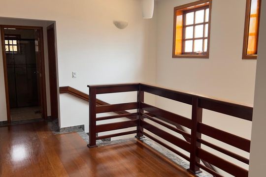 Acesso de casa à venda com 3 quartos, 259m² em Parque Residencial Vila União, Campinas