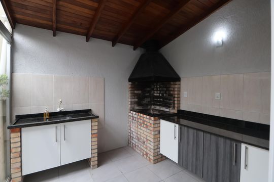 Área comum - Churrasqueira de casa à venda com 4 quartos, 285m² em Nossa Senhora das Gracas, Canoas
