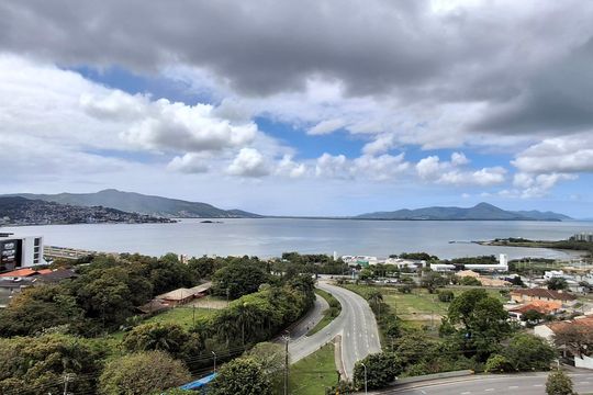 Vista da Piscina de apartamento para alugar com 3 quartos, 220m² em Estreito, Florianópolis