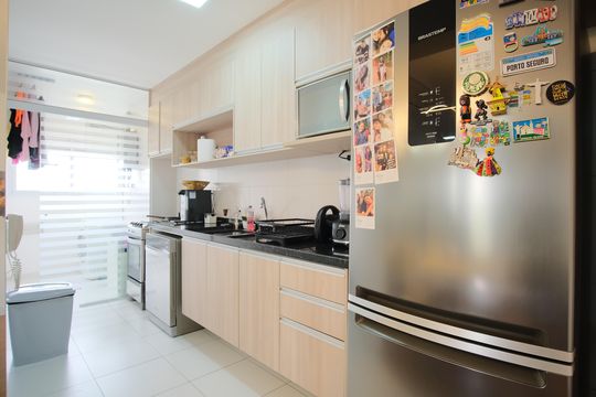 Cozinha  de apartamento à venda com 2 quartos, 100m² em Vila Carrão, São Paulo