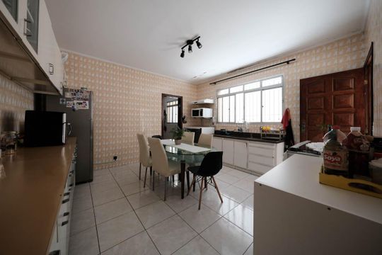 Cozinha de casa à venda com 4 quartos, 120m² em Vila Granada, São Paulo
