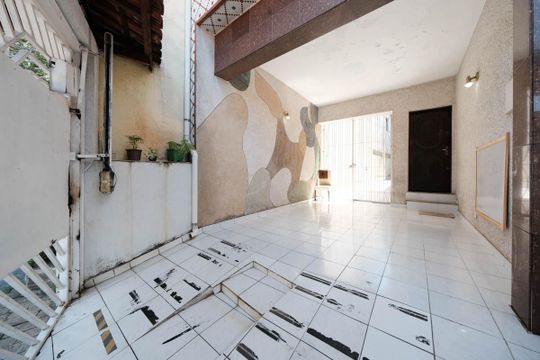 Garagem de casa à venda com 4 quartos, 120m² em Vila Granada, São Paulo