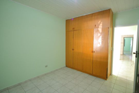 Quarto 1  de casa para alugar com 2 quartos, 110m² em Bairro dos Casa, São Bernardo do Campo