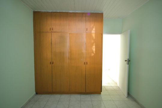 Quarto 1  de casa para alugar com 2 quartos, 110m² em Bairro dos Casa, São Bernardo do Campo