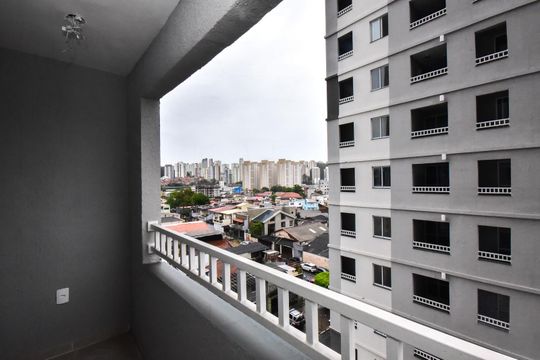 Varanda de kitnet/studio à venda com 1 quarto, 18m² em Vila Plana, São Paulo