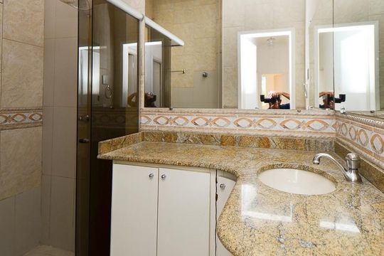 Banheiro Social de apartamento à venda com 4 quartos, 420m² em Santo Agostinho, Belo Horizonte
