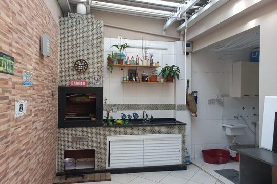 Espaço Gourmet de casa à venda com 3 quartos, 212m² em Baeta Neves, São Bernardo do Campo