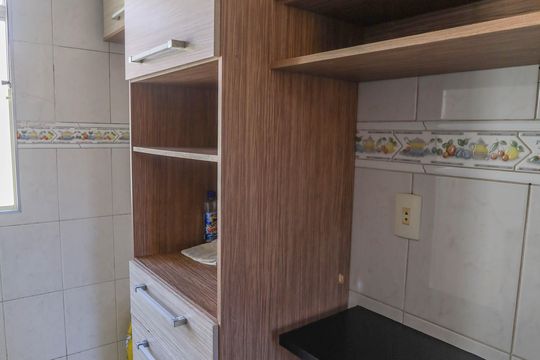 Cozinha de apartamento à venda com 2 quartos, 45m² em Conceição, Diadema