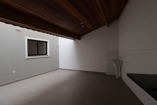 Área de Serviço de casa à venda com 4 quartos, 200m² em Vila Curuçá, Santo André