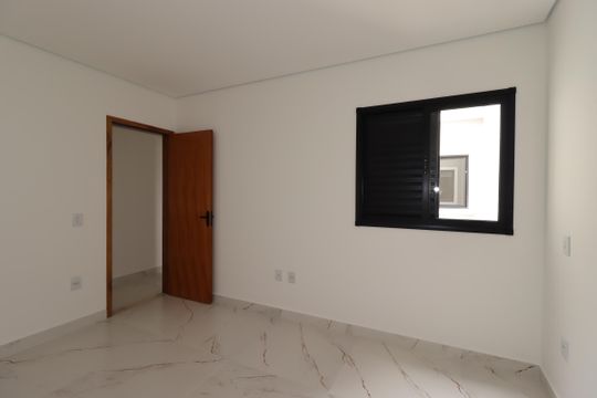 Quarto 2 de casa à venda com 4 quartos, 200m² em Vila Curuçá, Santo André