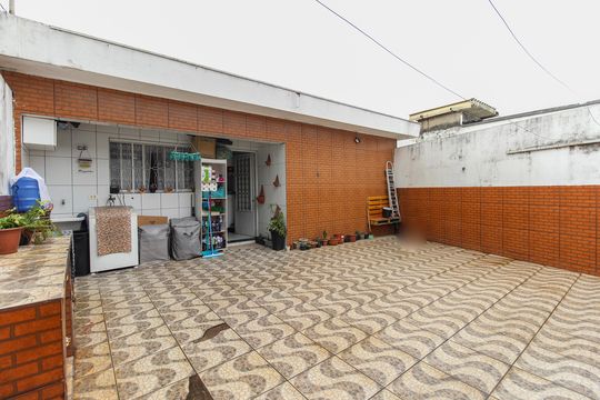 Quintal Casa 2 de casa à venda com 4 quartos, 300m² em Parque Cruzeiro do Sul, São Paulo