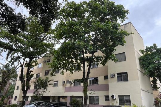 Fachada do bloco de apartamento à venda com 2 quartos, 52m² em Jacarepaguá, Rio de Janeiro