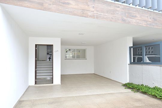Casa à venda com 3 quartos, 220m² em Jardim Sabará, Porto Alegre