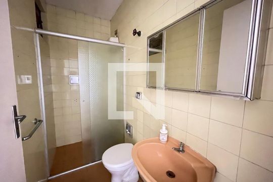 Casa à venda com 3 quartos, 125m² em Cidade São Francisco, São Paulo