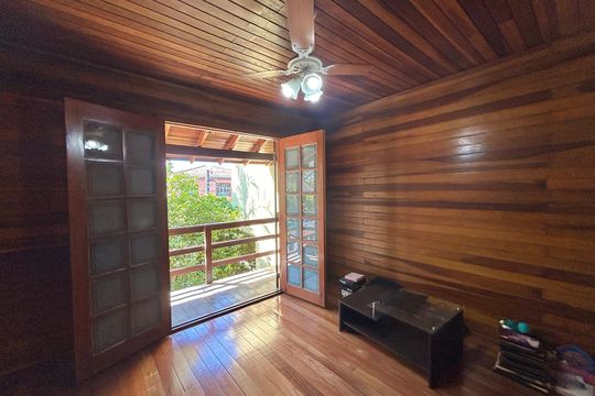 Quarto 5 de casa para alugar com 7 quartos, 210m² em Cristo Rei, São Leopoldo