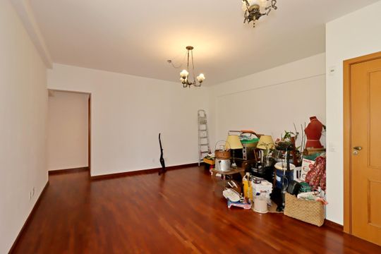 Sala de apartamento para alugar com 3 quartos, 124m² em Vila Scarpelli, Santo André